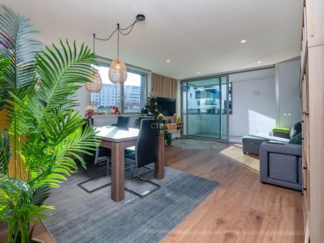 Apartamento venda em Santiago Dos Velhos, Lisboa