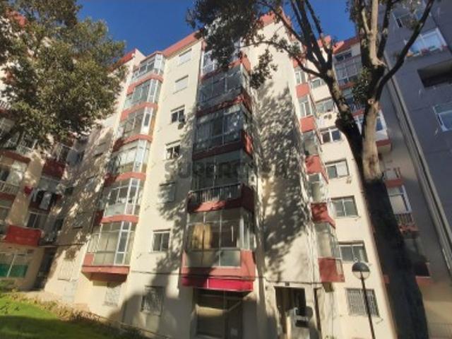 Casa venda em Damaia, Amadora