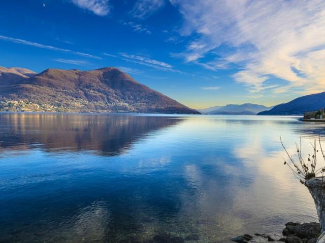 Grundstück kaufen in Brissago, Tessin