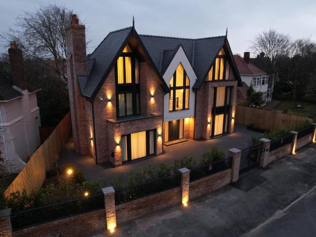 House for rent in Great Crosby, Little Crosby