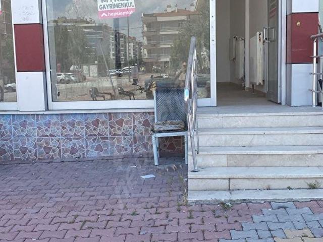 Selçuklu, Konya içerisinde satılık Dükkan
