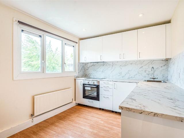 House for rent in Barnsbury, Greater London