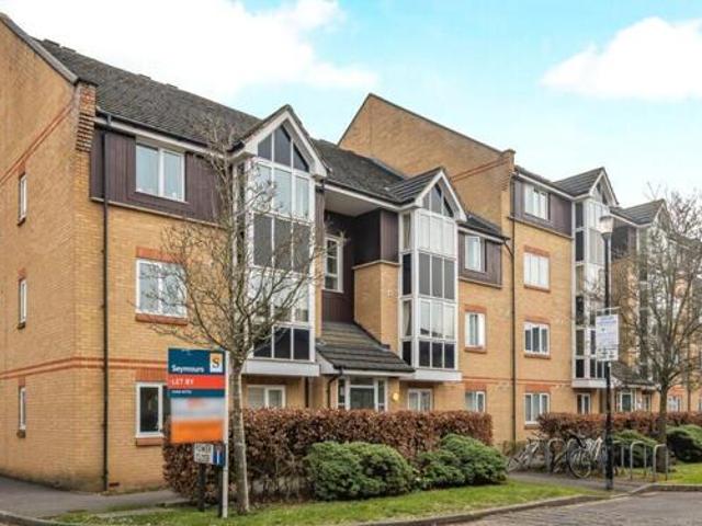 House for sale in Guildford Park, Guildford