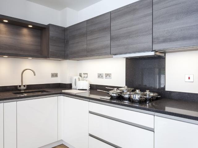 Apartment for rent in North Kensington, Greater London