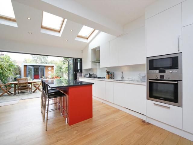 Apartment for rent in London Borough of Merton, Greater London