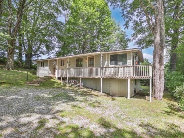 House for sale in Cullowhee