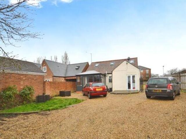 House for sale in Hampton Green, Cambridgeshire