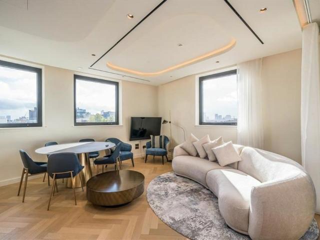 Apartment for rent in Soho, Greater London