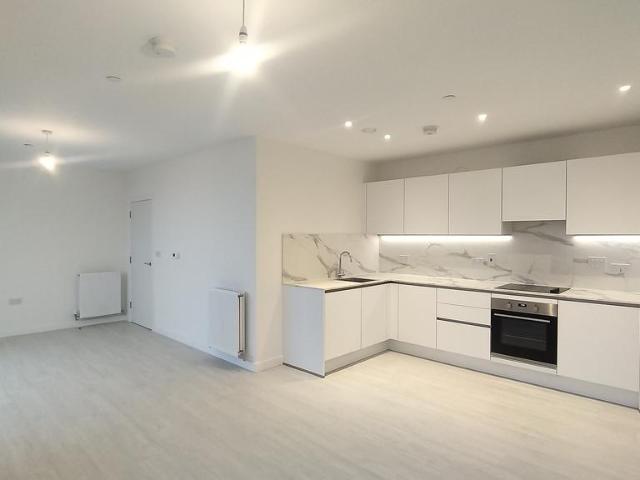 Apartment for rent in Hayes, Greater London