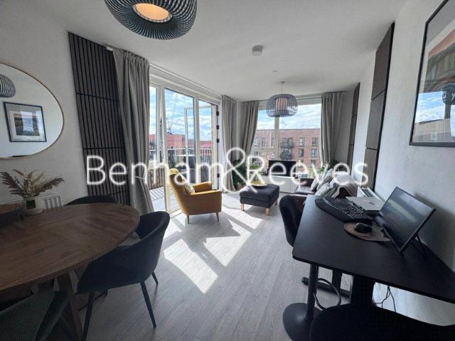 Apartment for rent in Hayes, Greater London