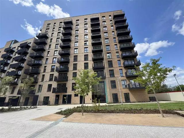 Apartment for rent in Hayes, Greater London