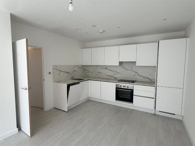 Apartment for rent in Hayes, Greater London