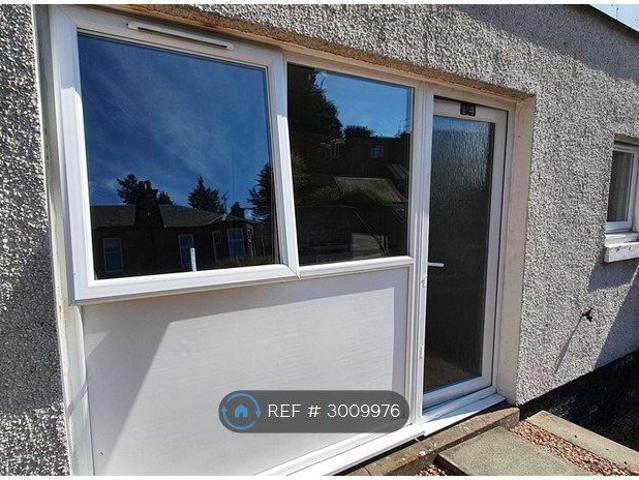 Studio for rent in Scotland