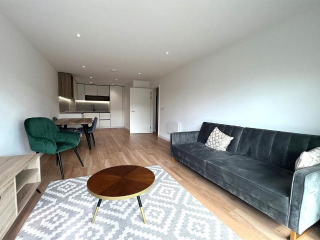 House for rent in Colindale, Greater London
