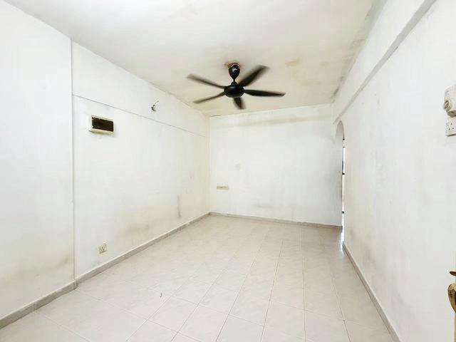 Flat for sale in Georgetown, Penang