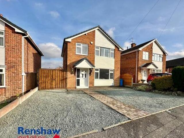 House for sale in Larklands, Caldermill