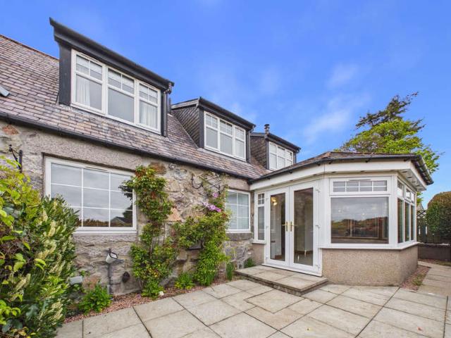 Farm for sale in Ballindoch, Scotland