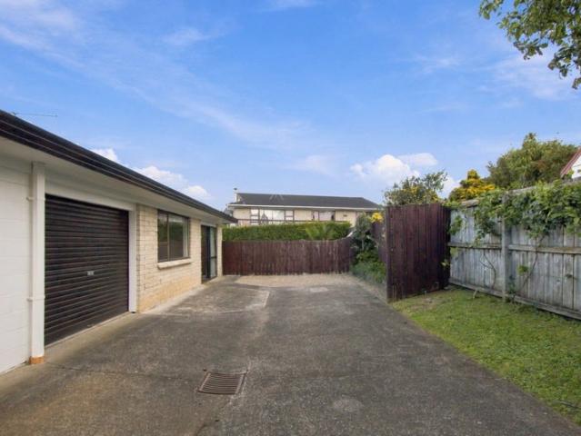 Apartment for rent in Farm Cove, Howick