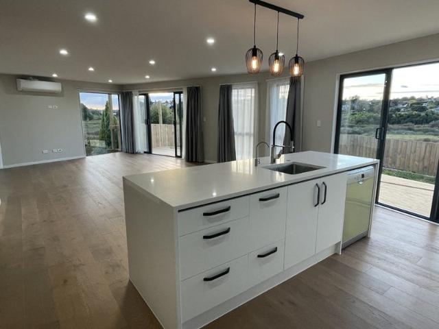 House for rent in Howick, Oroua County