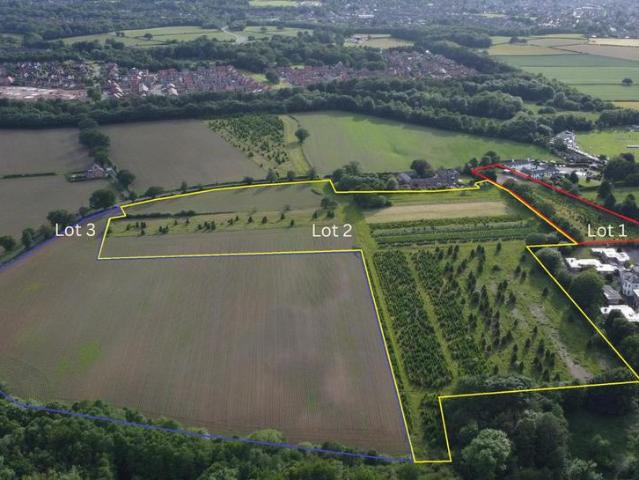 Commercial for sale in Grappenhall, Warrington