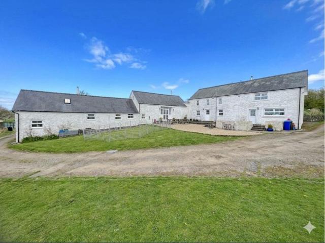 House for sale in Tregaron, Wales