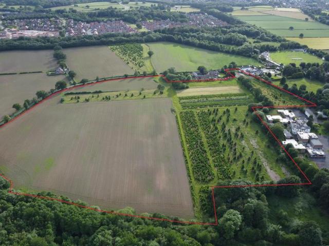 Commercial for sale in Grappenhall, Warrington