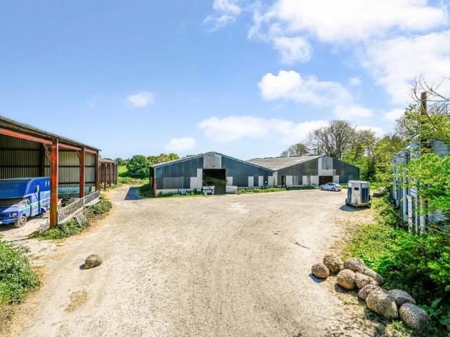 Commercial for sale in Hoath, The Bridge