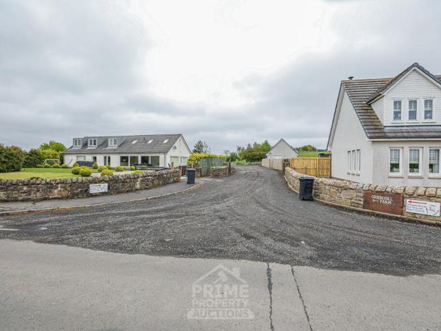 Commercial for sale in Hareshaw, Scotland
