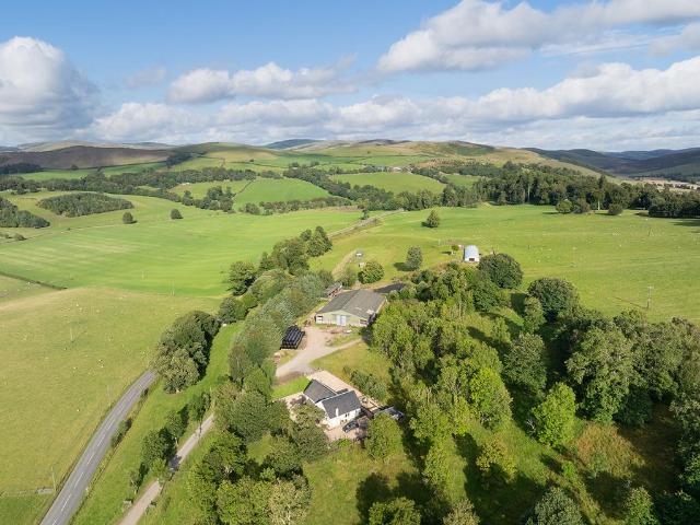 Commercial for sale in Blyth Bridge, Scotland