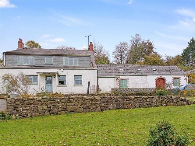 House for sale in Llanfynydd, Wales
