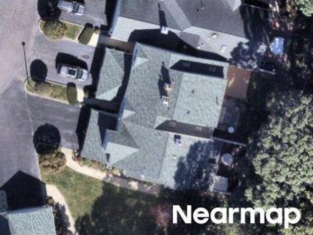 House for sale in Silver Ponds, Town of Brookhaven