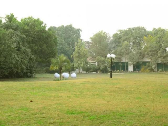Land for rent in لاہور, لاہور ڈویژن
