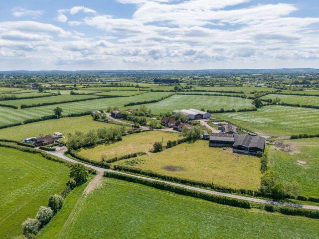 Commercial for sale in Midway, Kent