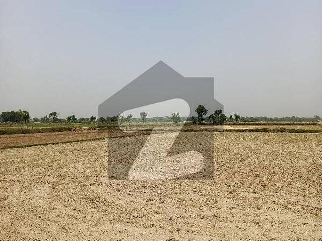 Land for sale in Lahore