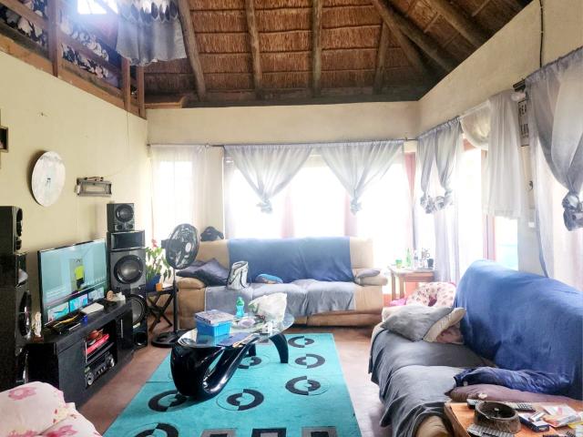 Farm for sale in Hartbeespoort Dam Nature Reserve, North West