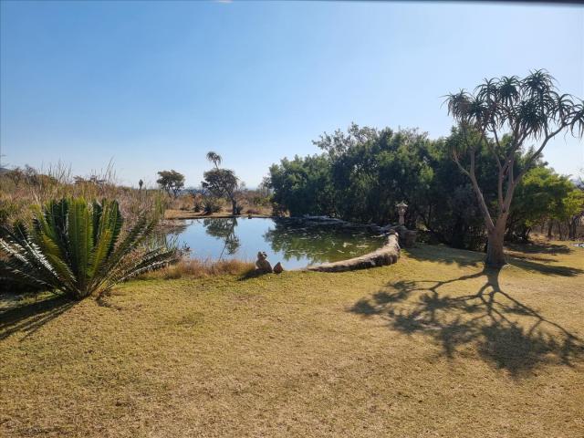 Farm for sale in Hartbeespoort Dam Nature Reserve, North West