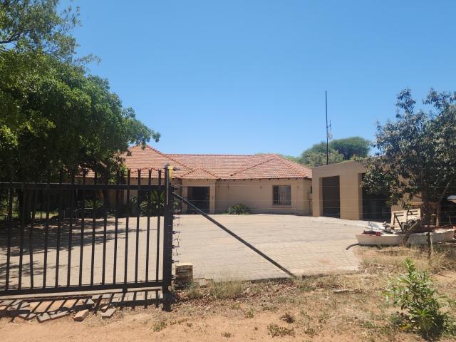 Farm for sale in Hartbeespoort Dam Nature Reserve, North West