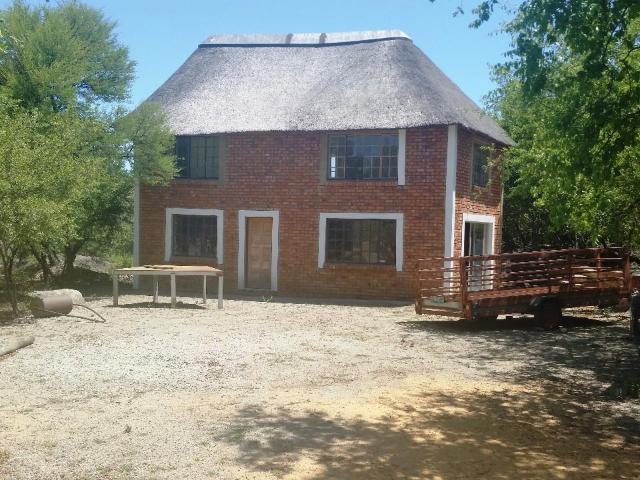 Farm for sale in Hartbeespoort Dam Nature Reserve, North West