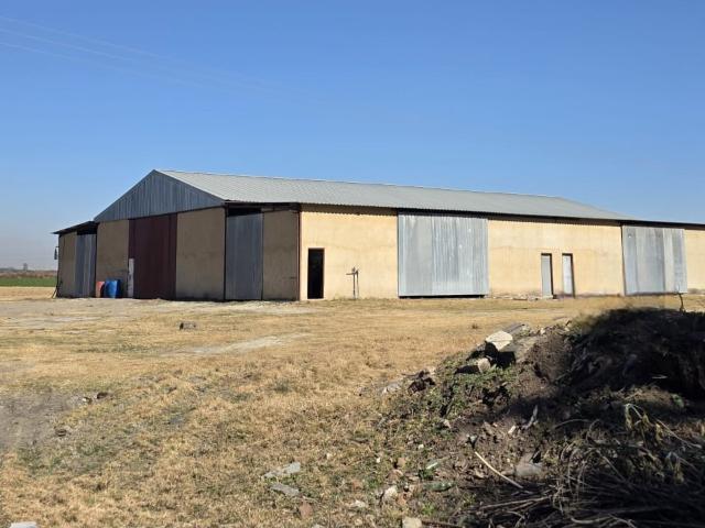 Farm for sale in Hartbeespoort Dam Nature Reserve, North West