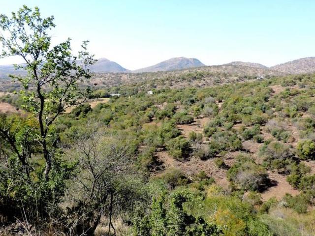 Farm for sale in Hartbeespoort Dam Nature Reserve, North West