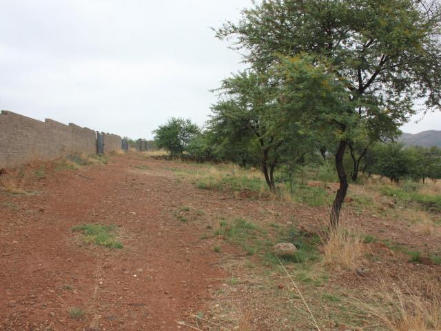 Farm for sale in Hartbeespoort Dam Nature Reserve, North West