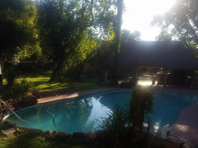 Farm for sale in Hartbeespoort Dam Nature Reserve, North West