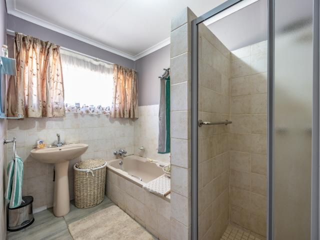 Farm for sale in Waterkloof, Gauteng