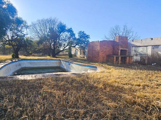 Farm for sale in Kagiso, Gauteng