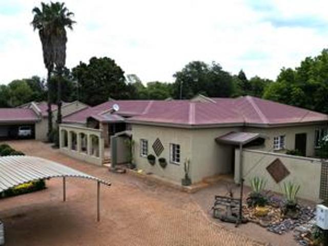 Farm for sale in Middelburg, Eastern Cape