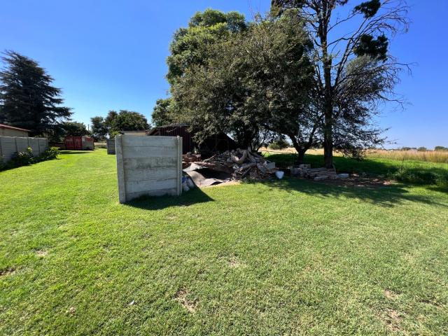 Farm for sale in Olievenhoutbos, Gauteng