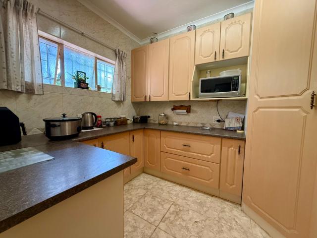 Farm for sale in Olievenhoutbos, Gauteng