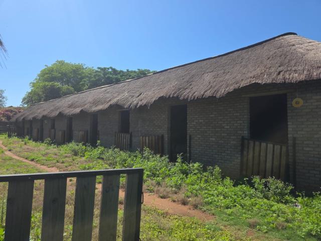 Farm for sale in Hartbeespoort Dam Nature Reserve, North West