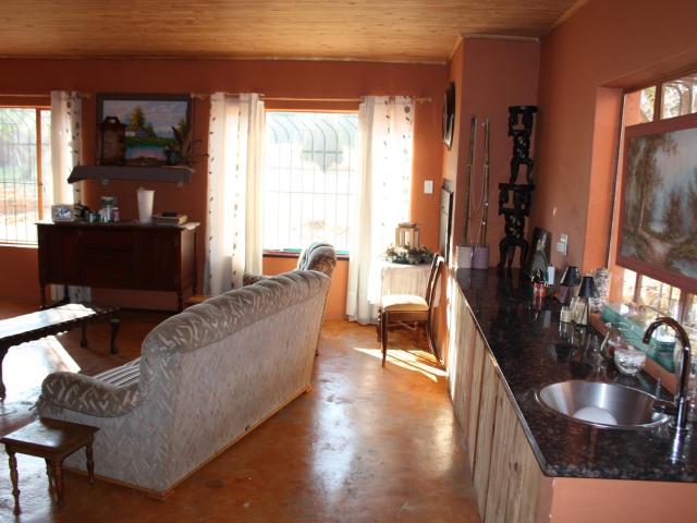 Farm for sale in Ifafi, Hartbeespoort Dam Nature Reserve