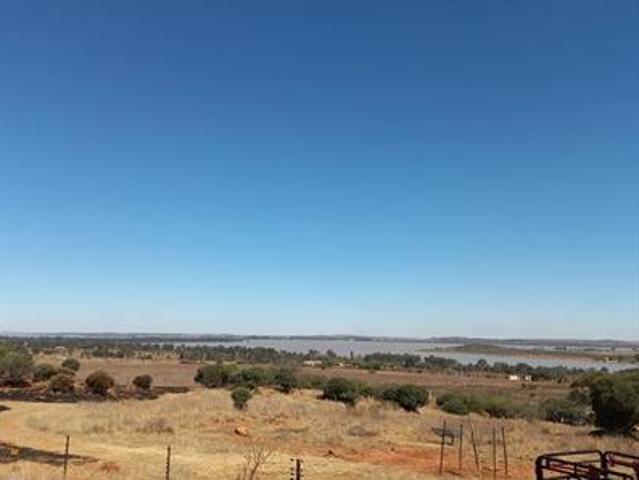 Farm for sale in Midvaal, Gauteng